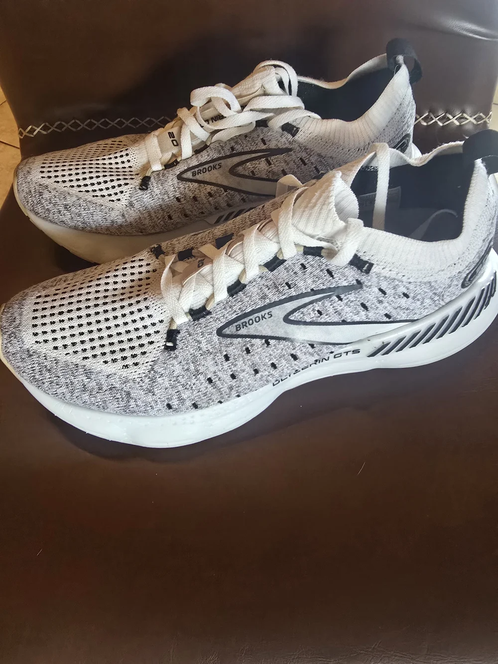 Brooks Women's White and Gray Running Shoes